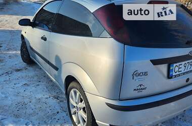 Хэтчбек Ford Focus 2002 в Черновцах