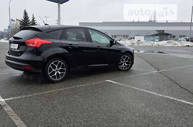 Хэтчбек Ford Focus 2017 в Киеве