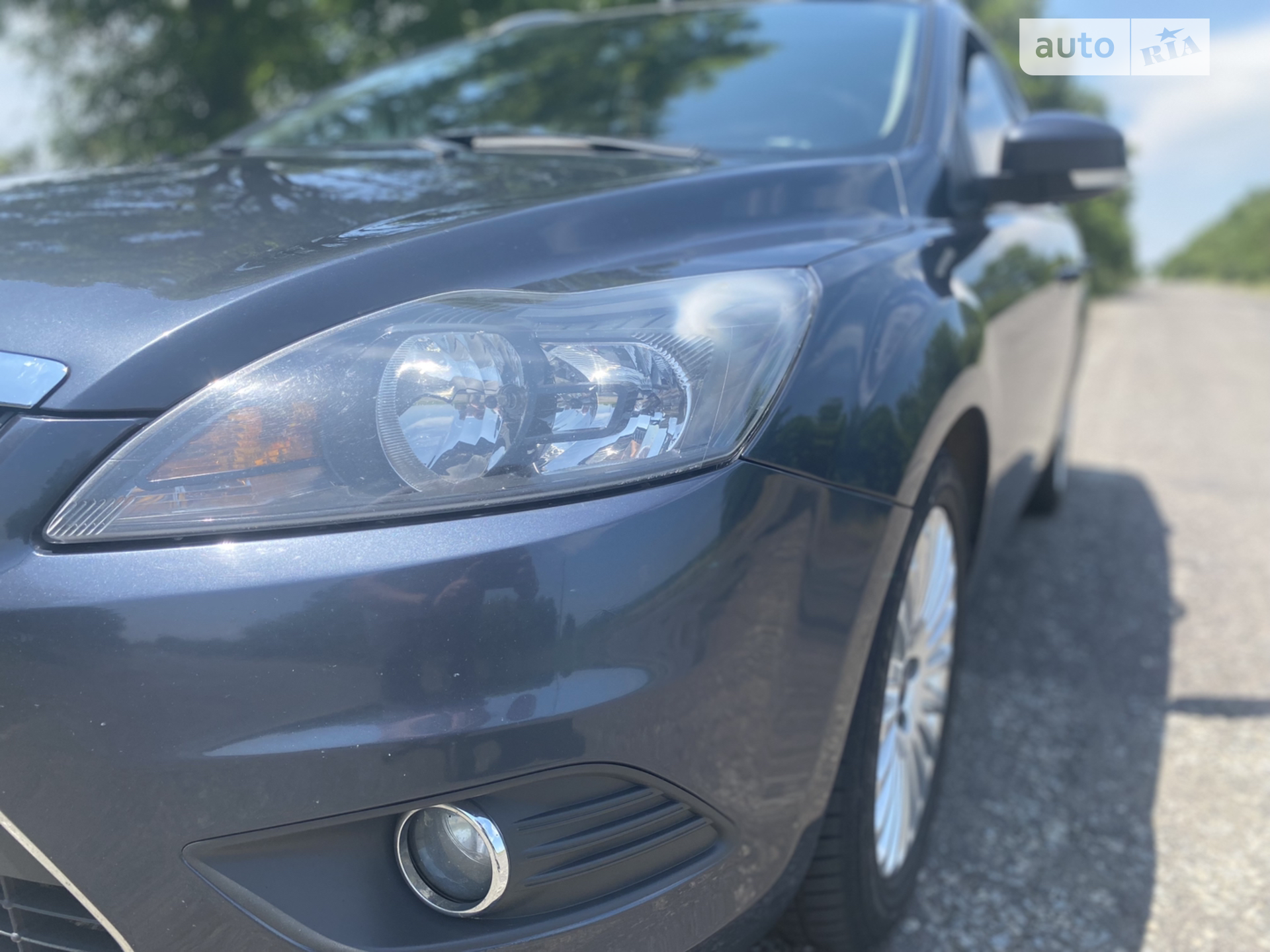 2010 Ford Focus - мініатюра 11