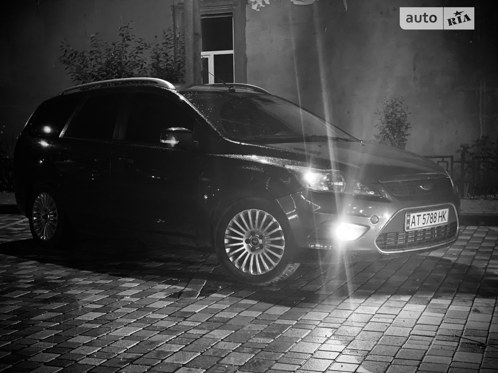 2010 Ford Focus - мініатюра 26