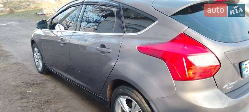 Хэтчбек Ford Focus 2013 в Великой Александровке