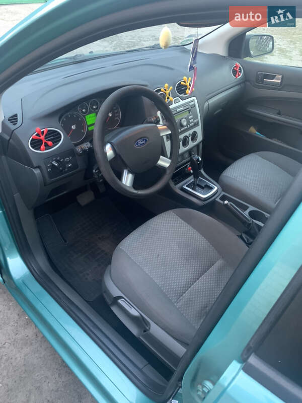 Хэтчбек Ford Focus 2007 в Маневичах