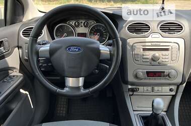 Хетчбек Ford Focus 2008 в Южноукраїнську