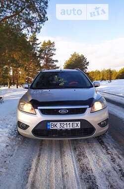 Универсал Ford Focus 2008 в Сарнах