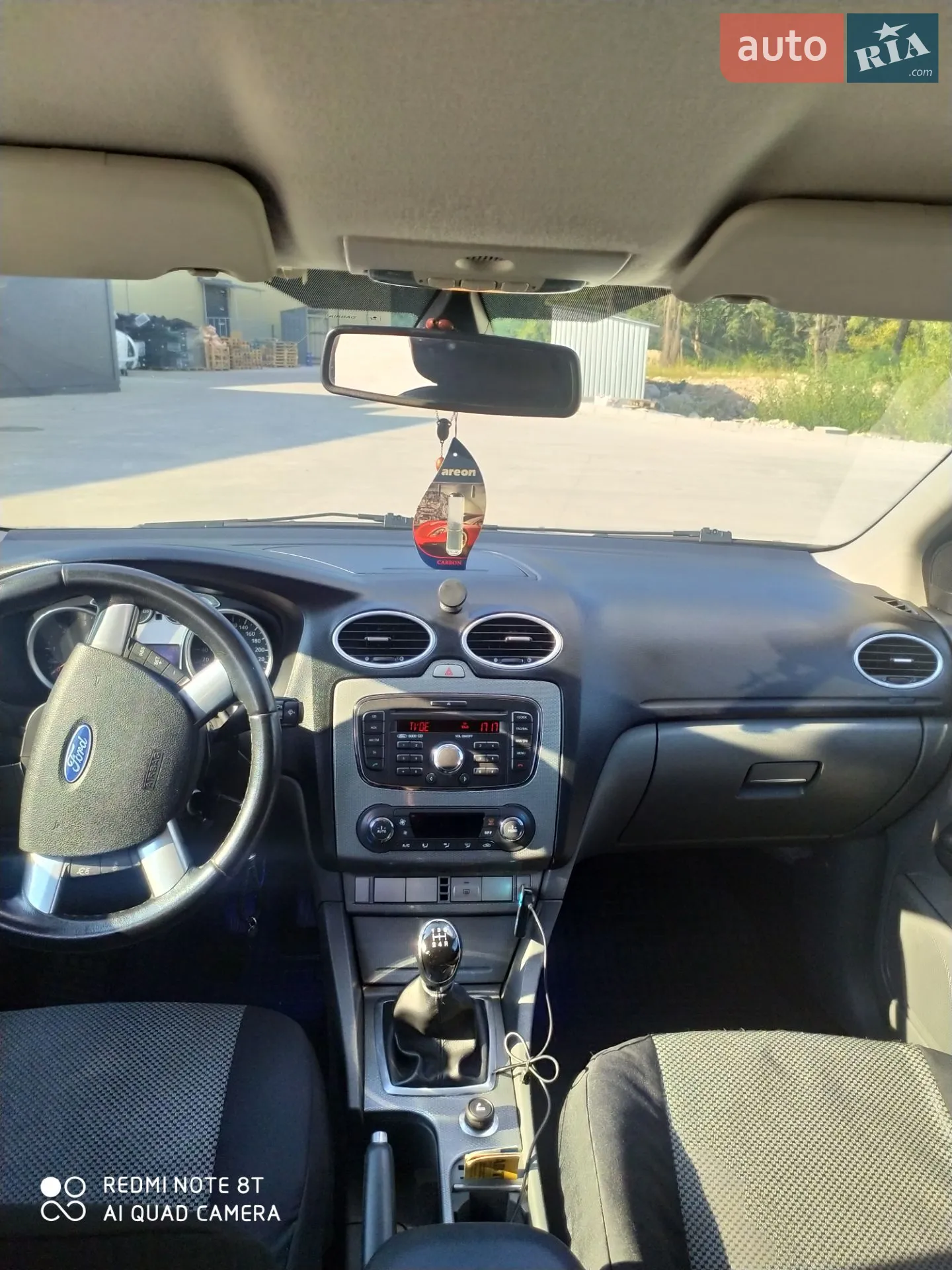 2010 Ford Focus - мініатюра 10