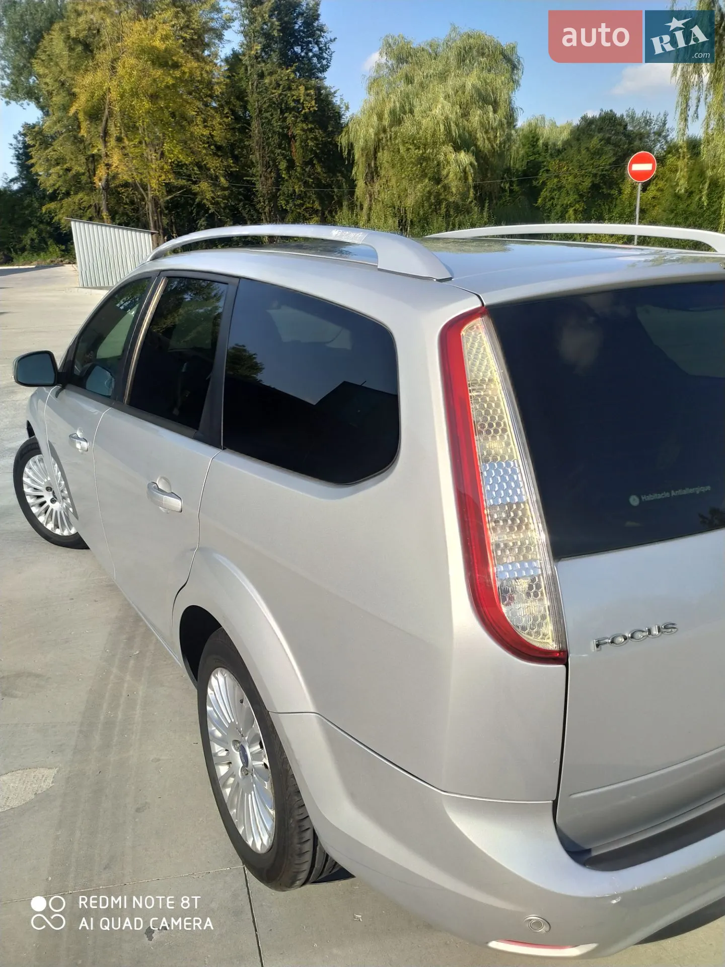 2010 Ford Focus - мініатюра 25
