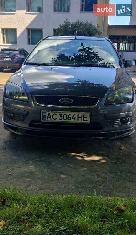 Седан Ford Focus 2005 в Нововолынске фото 2 Седан Ford Focus 2005 в Нововолынске