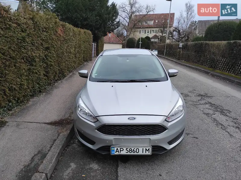 Седан Ford Focus 2017 в 