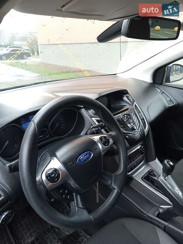 Универсал Ford Focus 2013 в Ужгороде