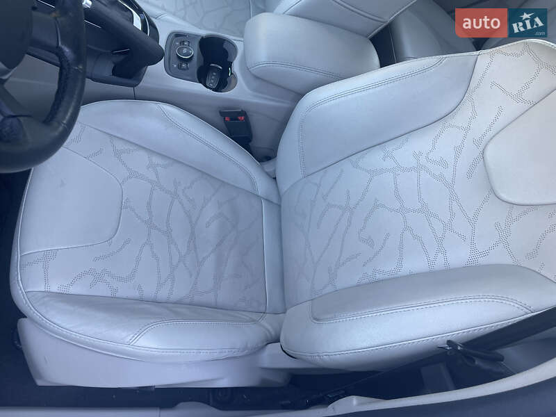 Хэтчбек Ford Focus 2014 в Львове фото 31 Хэтчбек Ford Focus 2014 в Львове