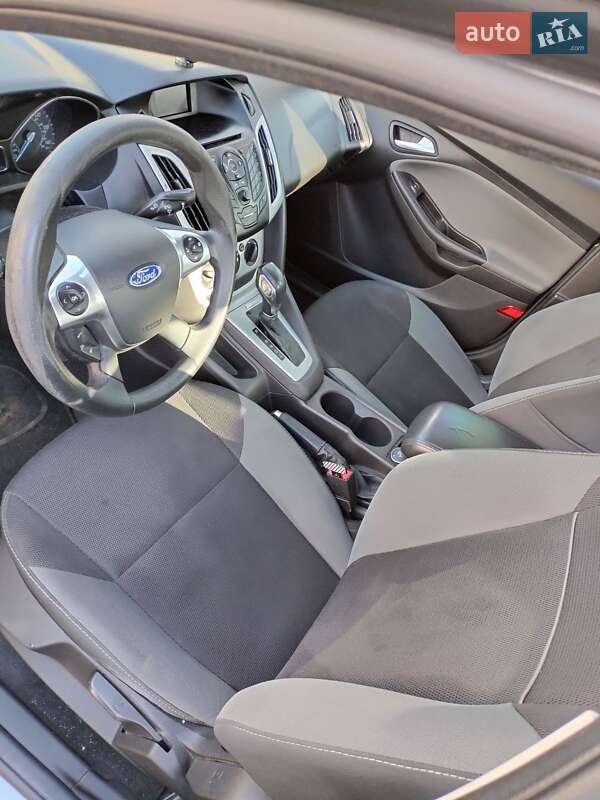 Седан Ford Focus 2014 в Березане фото 10 Седан Ford Focus 2014 в Березане