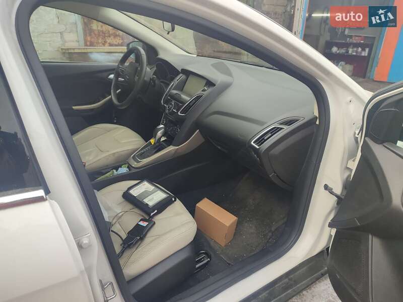 Седан Ford Focus 2016 в Днепре
