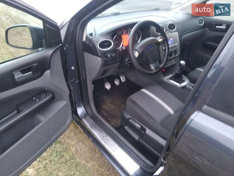 Универсал Ford Focus 2010 в Старом Самборе фото 8 Универсал Ford Focus 2010 в Старом Самборе