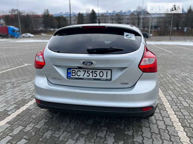 Хэтчбек Ford Focus 2011 в Львове фото 19 Хэтчбек Ford Focus 2011 в Львове