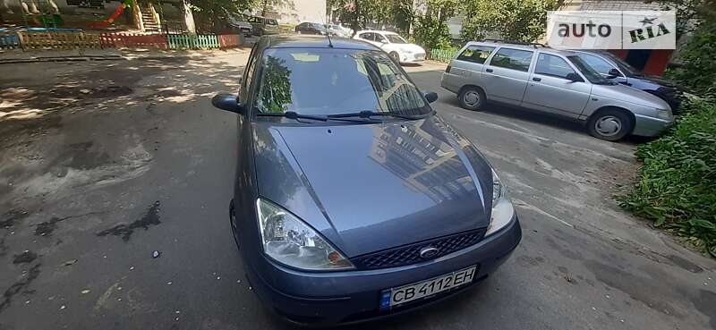 Хетчбек Ford Focus 2003 в Чернігові