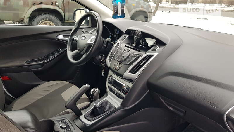 Хэтчбек Ford Focus 2013 в Харькове
