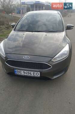 Седан Ford Focus 2015 в 