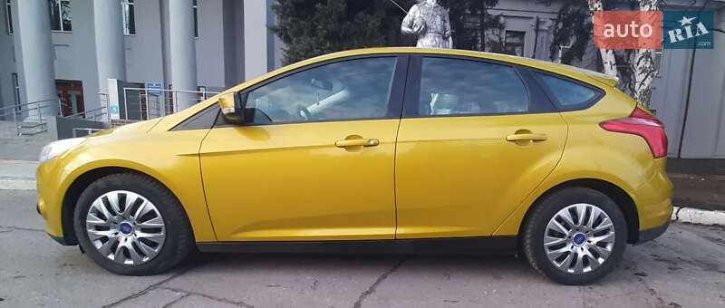 Хэтчбек Ford Focus 2011 в Харькове