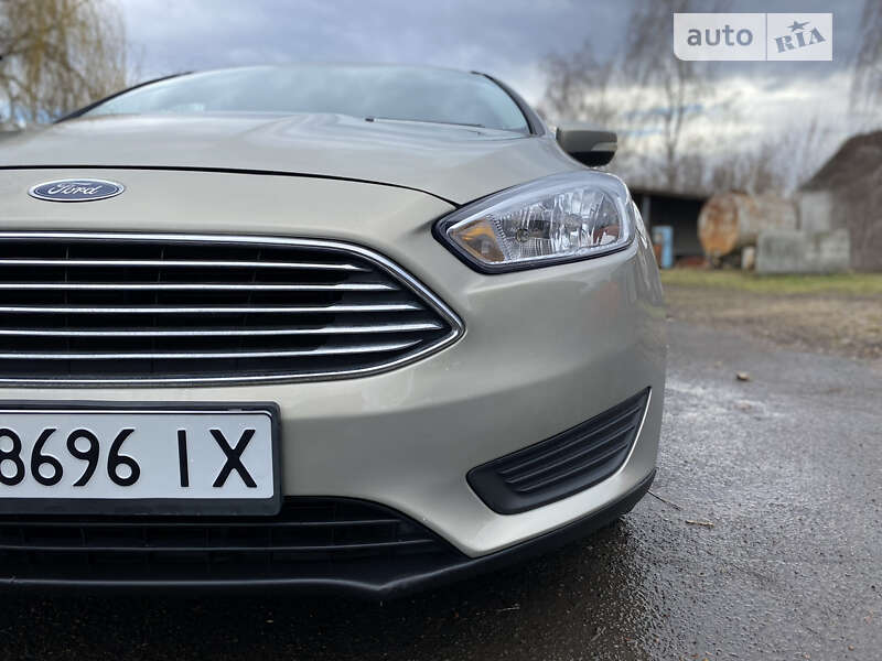 Седан Ford Focus 2015 в Бершаді