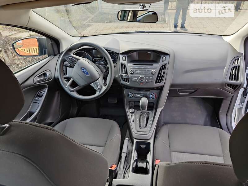 Седан Ford Focus 2016 в Кривому Розі