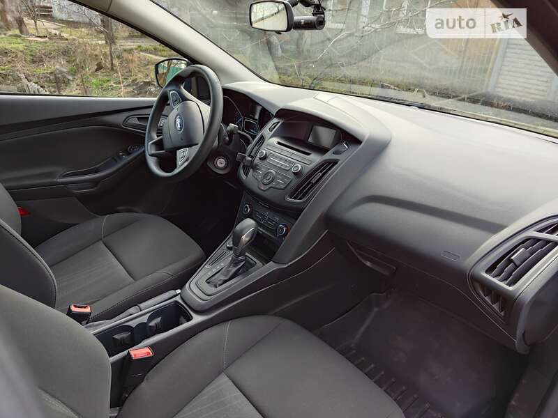 Седан Ford Focus 2016 в Кривому Розі
