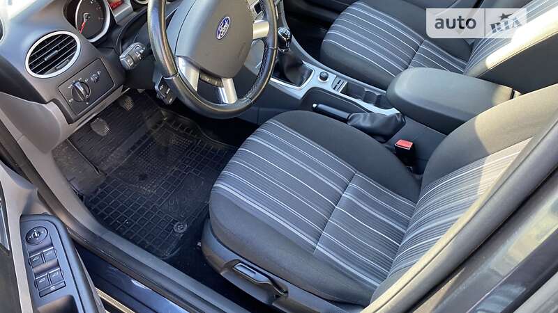 Универсал Ford Focus 2008 в Луцке фото 20 Универсал Ford Focus 2008 в Луцке