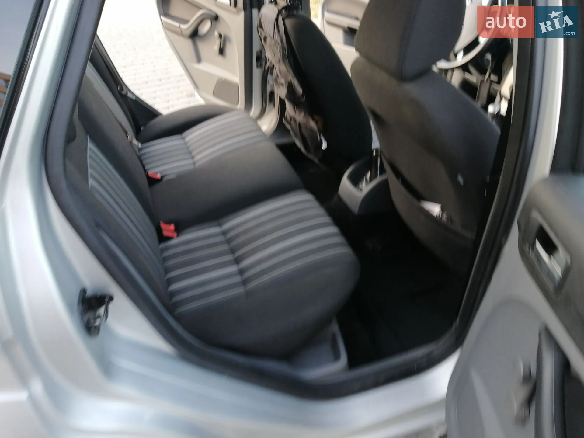 Ford Focus 2008 VIN WF0SXXGCDS8L11533 фото оголошення 10 з 16