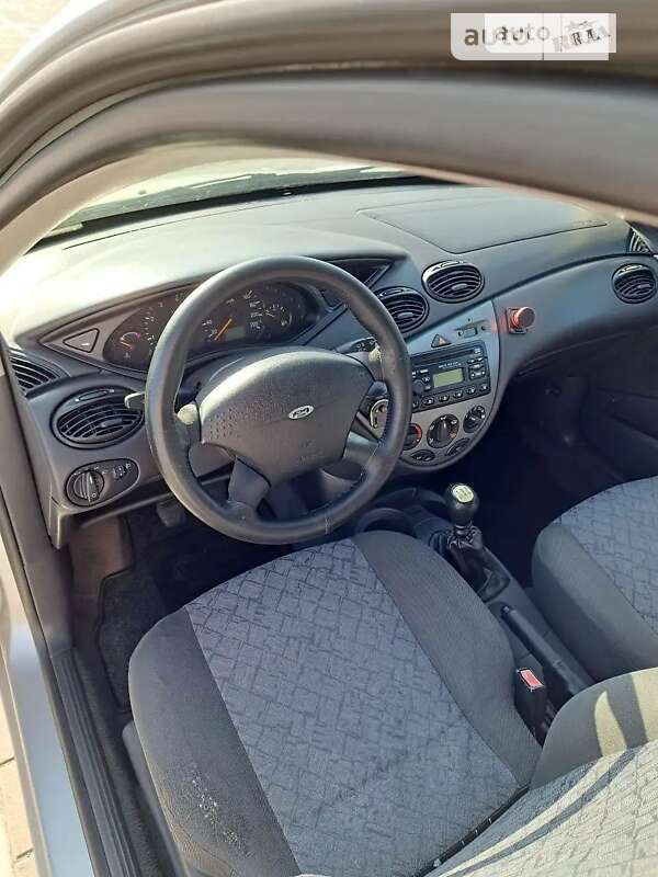 Універсал Ford Focus 2001 в Луцьку
