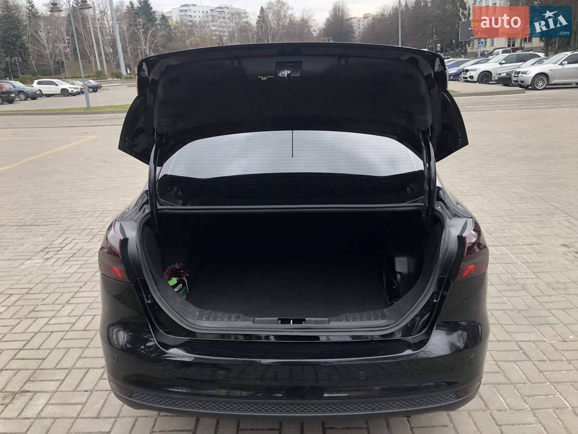 2017 Ford Focus - мініатюра 16