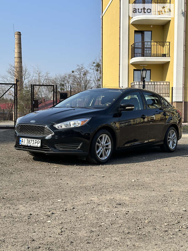 Седан Ford Focus 2016 в 