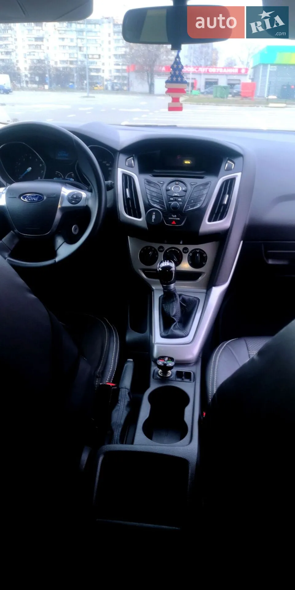 2011 Ford Focus - мініатюра 20