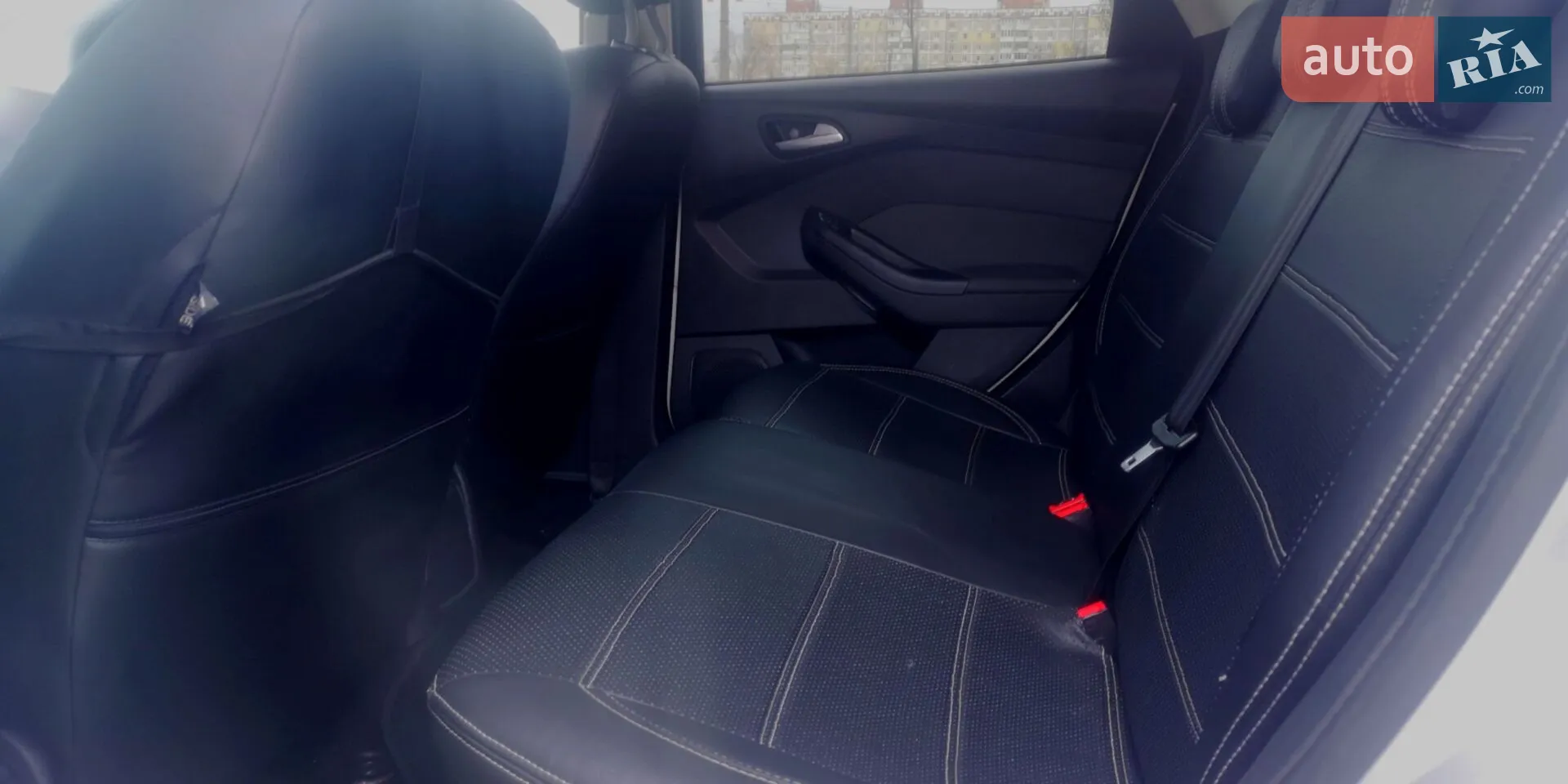 2011 Ford Focus - мініатюра 21