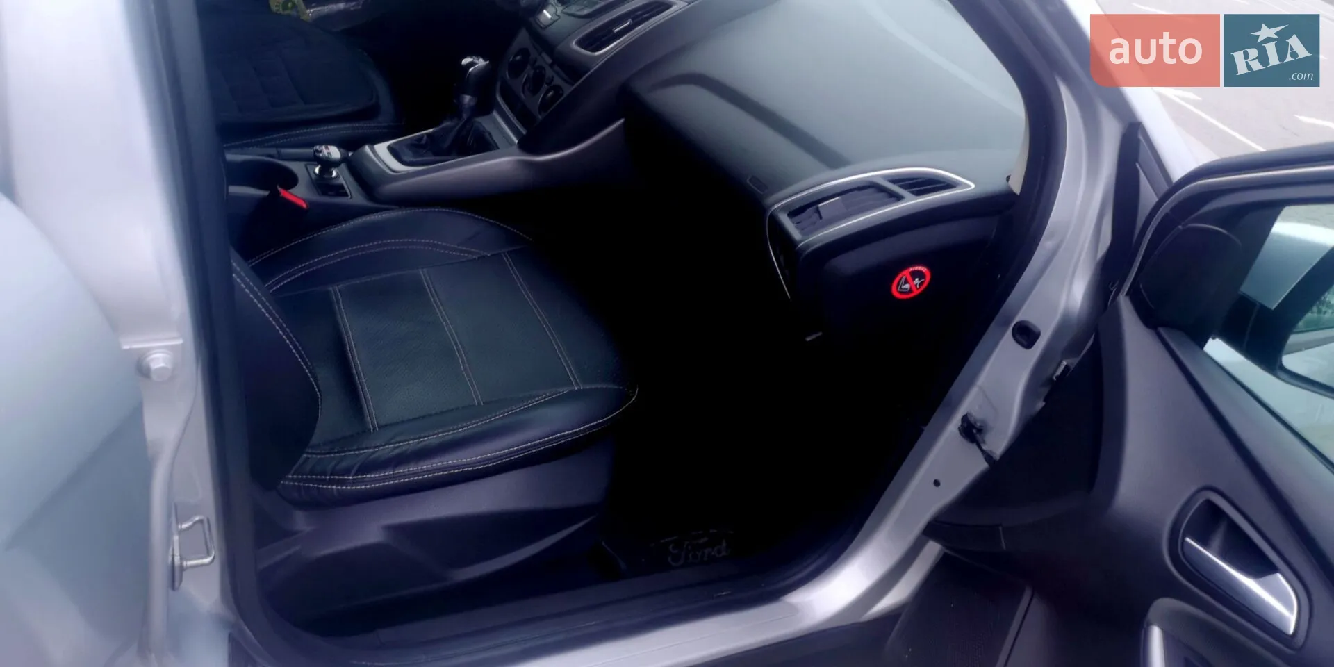 2011 Ford Focus - мініатюра 23