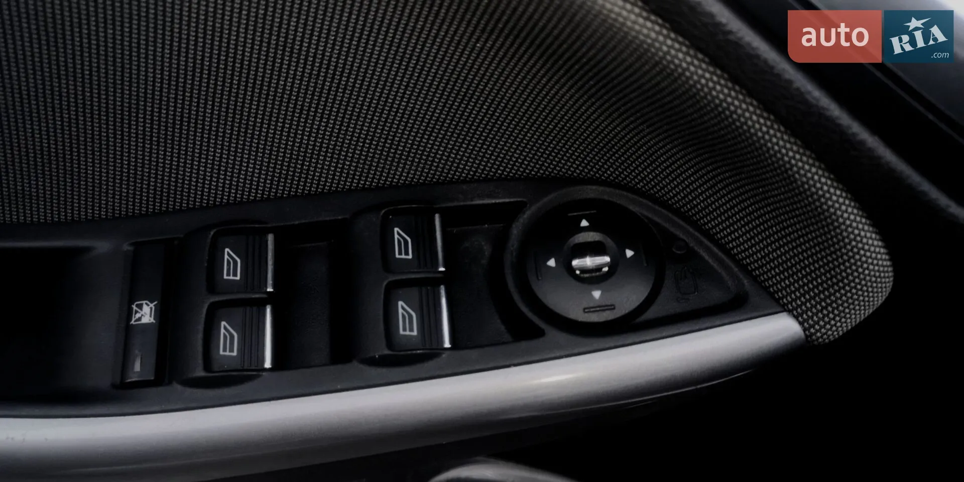 2011 Ford Focus - мініатюра 29