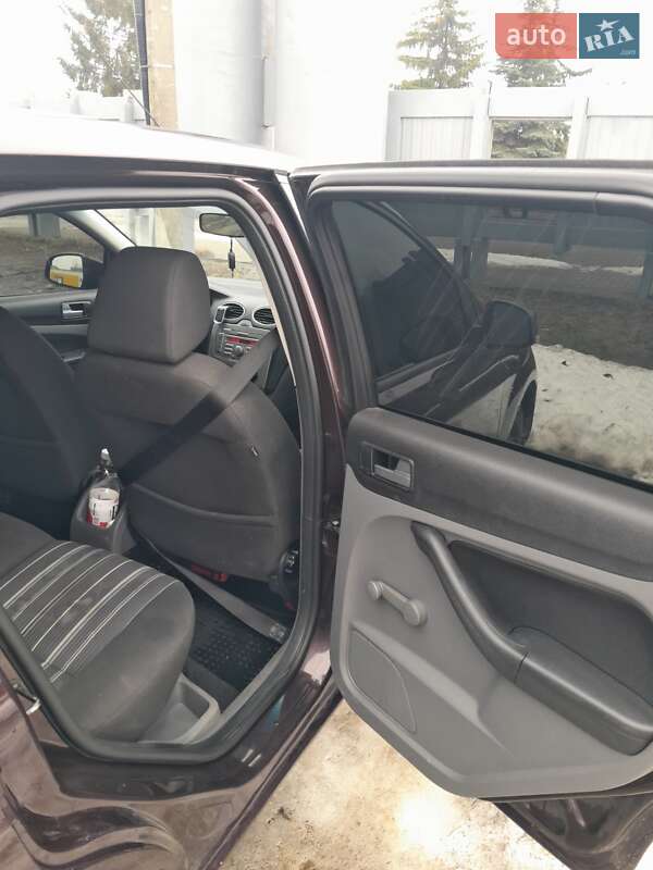 Універсал Ford Focus 2008 в Городку