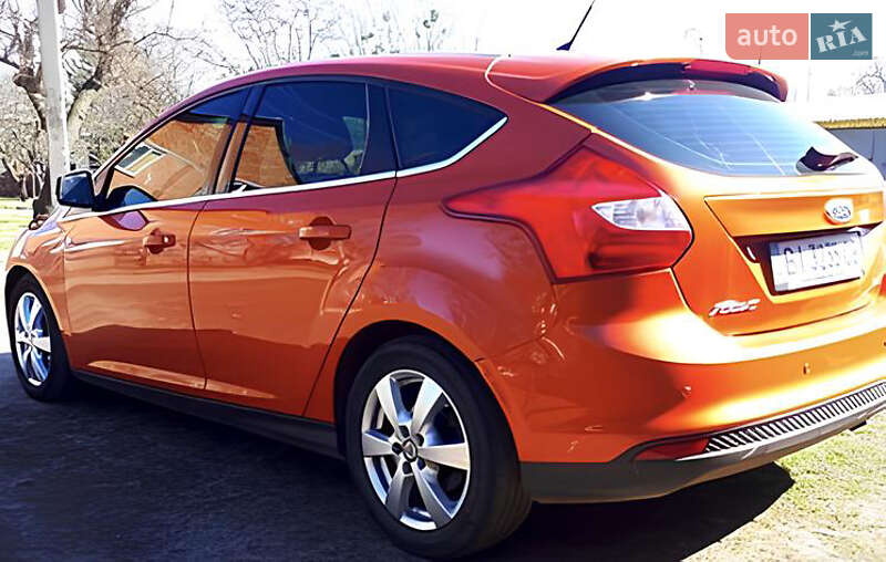 Хэтчбек Ford Focus 2012 в Полтаве