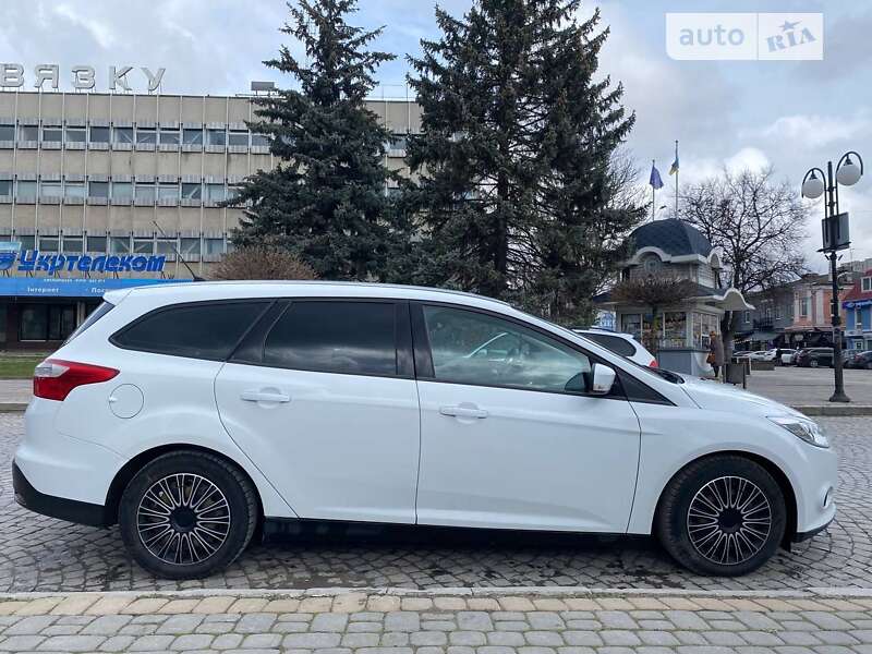 Универсал Ford Focus 2014 в Каменец-Подольском