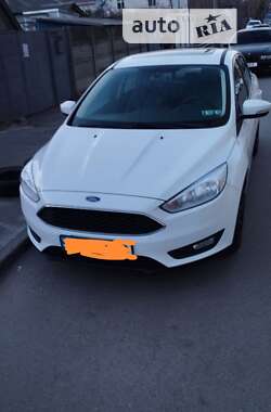 Седан Ford Focus 2016 в Киеве