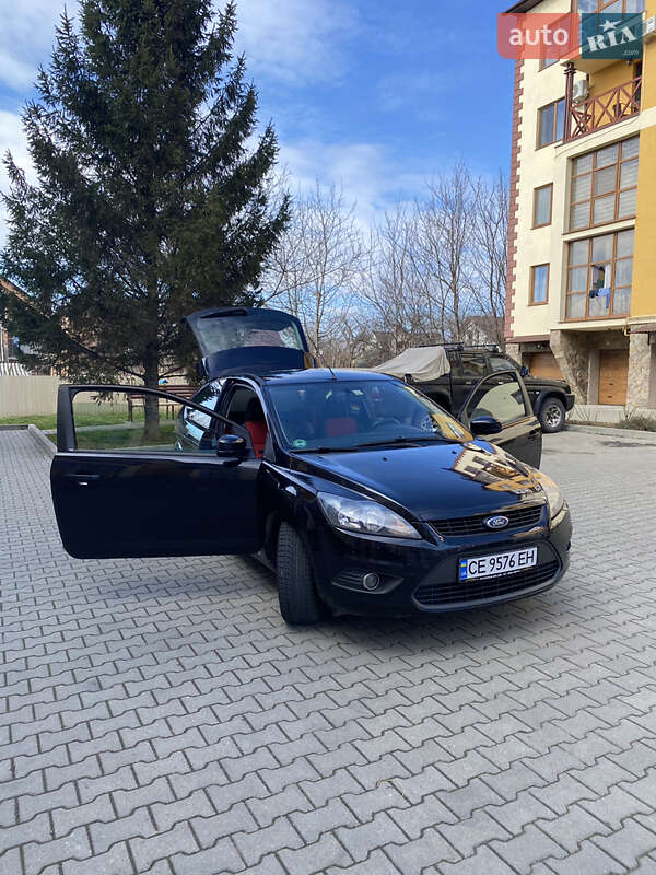 Хетчбек Ford Focus 2008 в Чернівцях