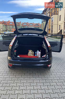 Хэтчбек Ford Focus 2008 в 