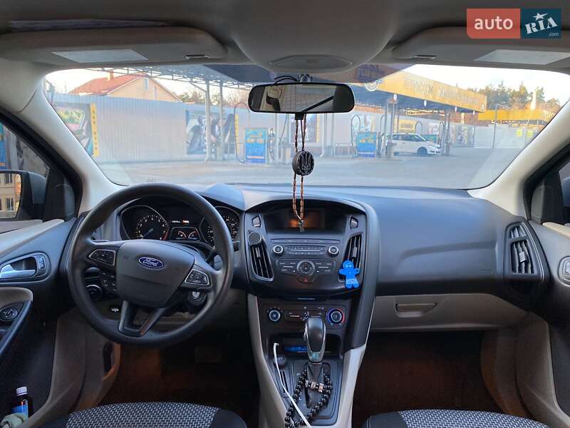 Седан Ford Focus 2018 в Киеве фото 10 Седан Ford Focus 2018 в Киеве
