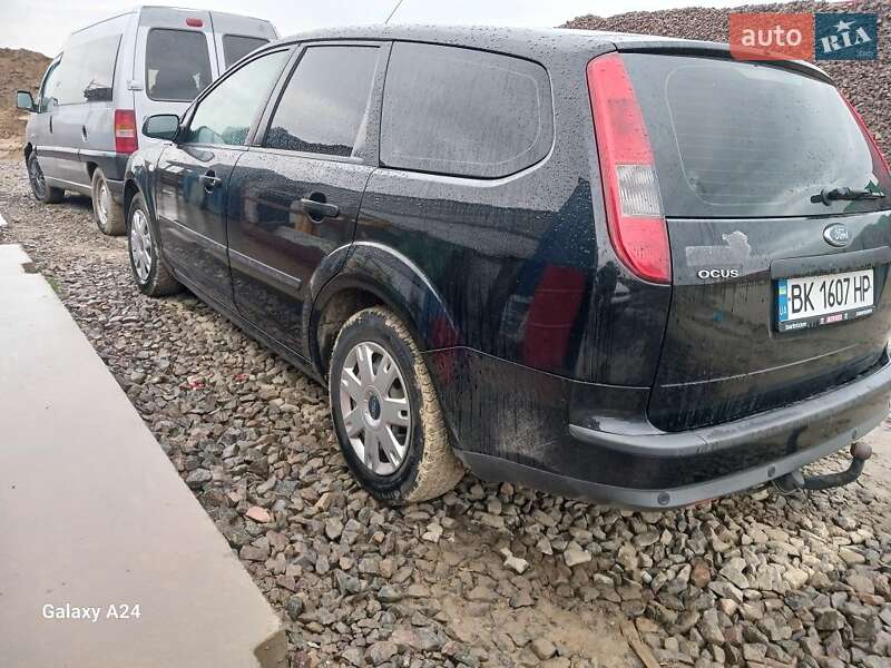 Універсал Ford Focus 2006 в Володимирці