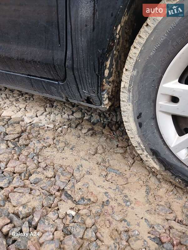 Універсал Ford Focus 2006 в Володимирці