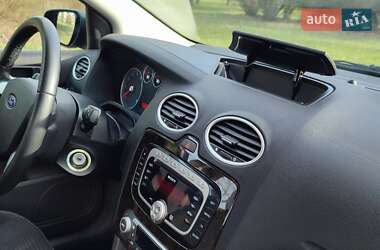 Седан Ford Focus 2007 в 
