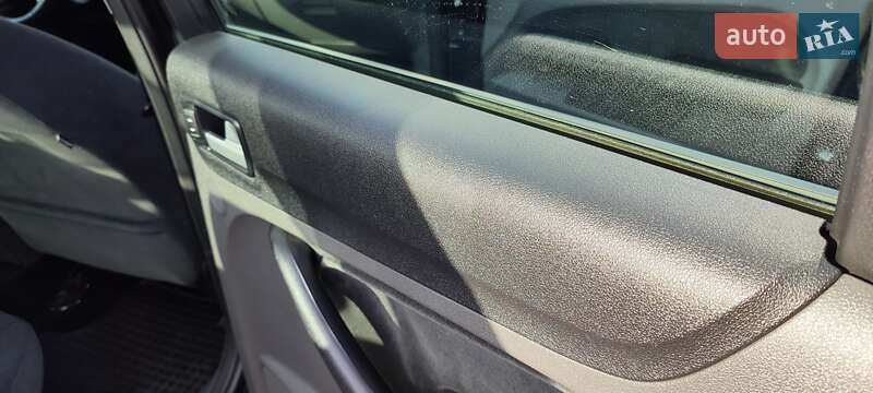 Седан Ford Focus 2007 в Горишних Плавнях