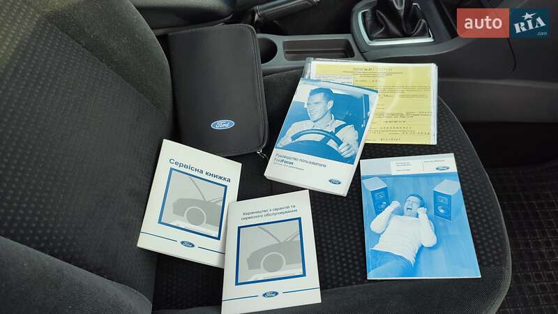 Седан Ford Focus 2007 в Горишних Плавнях