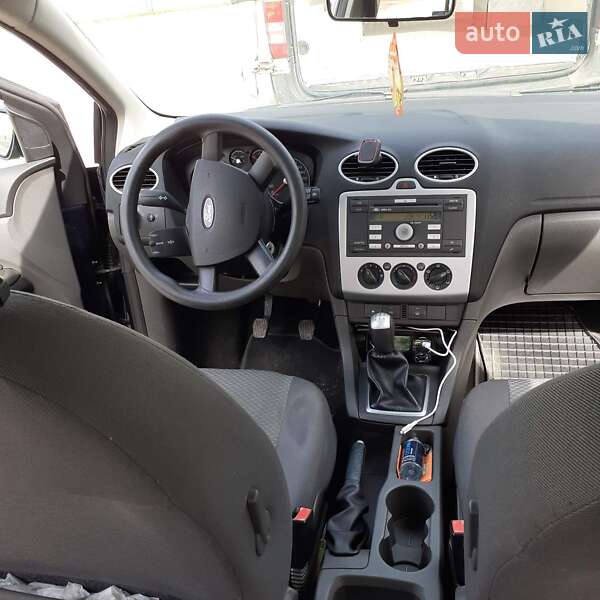 Универсал Ford Focus 2005 в Ровно