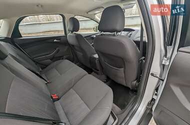 Хэтчбек Ford Focus 2016 в 