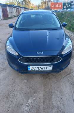 Седан Ford Focus 2016 в 
