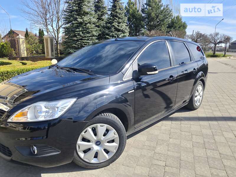 Універсал Ford Focus 2010 в Сарнах